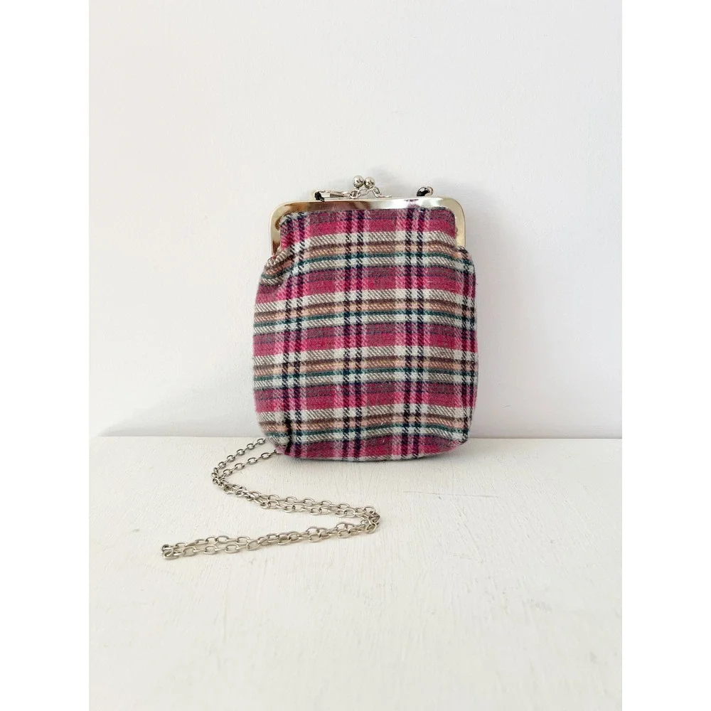 Nanette Lepore Crossbody Bag Pink Plaid Kiss Lock‎ Silver Chain Strap Small